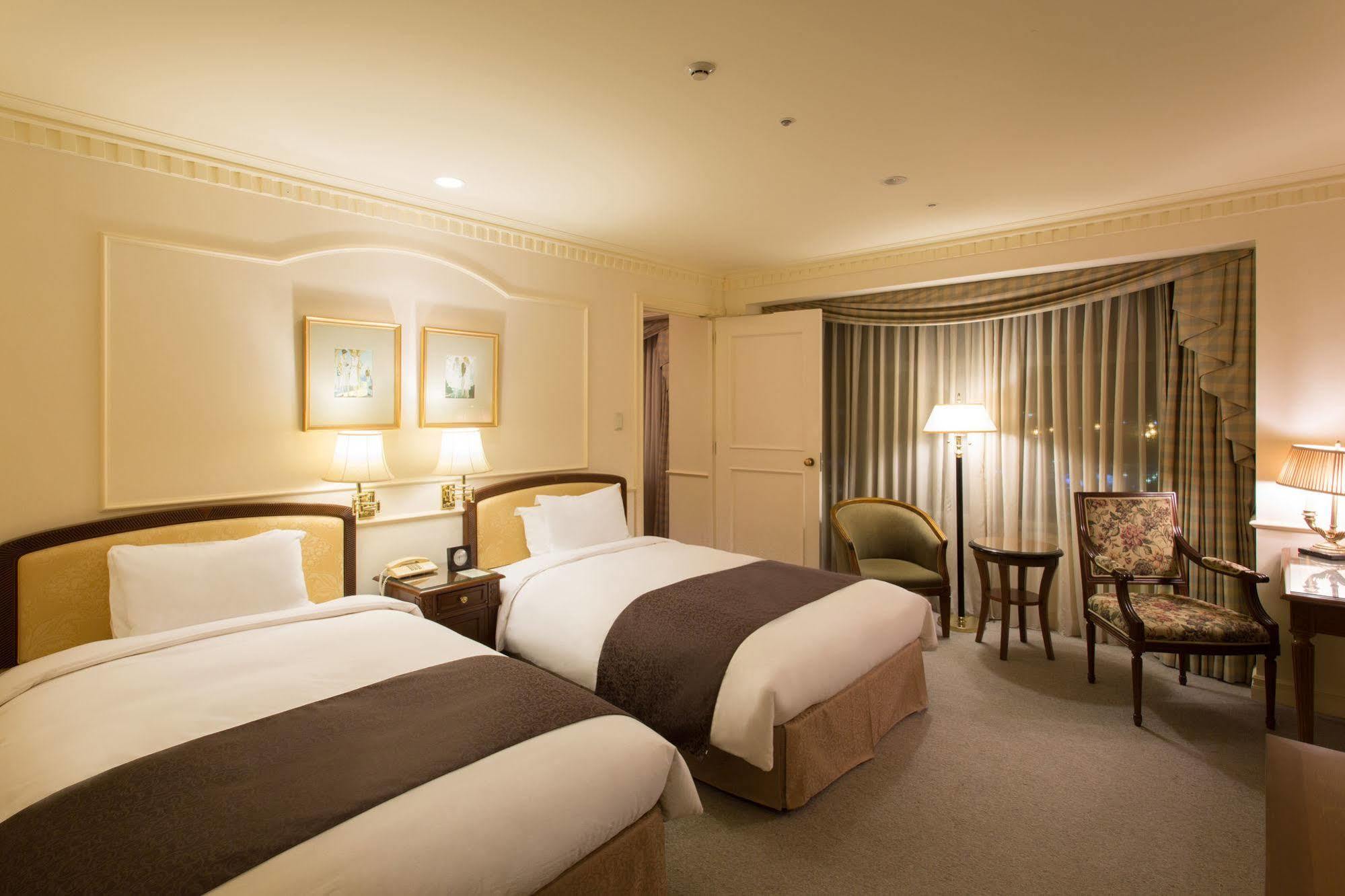 Hotel The Manhattan Тіба Екстер'єр фото
